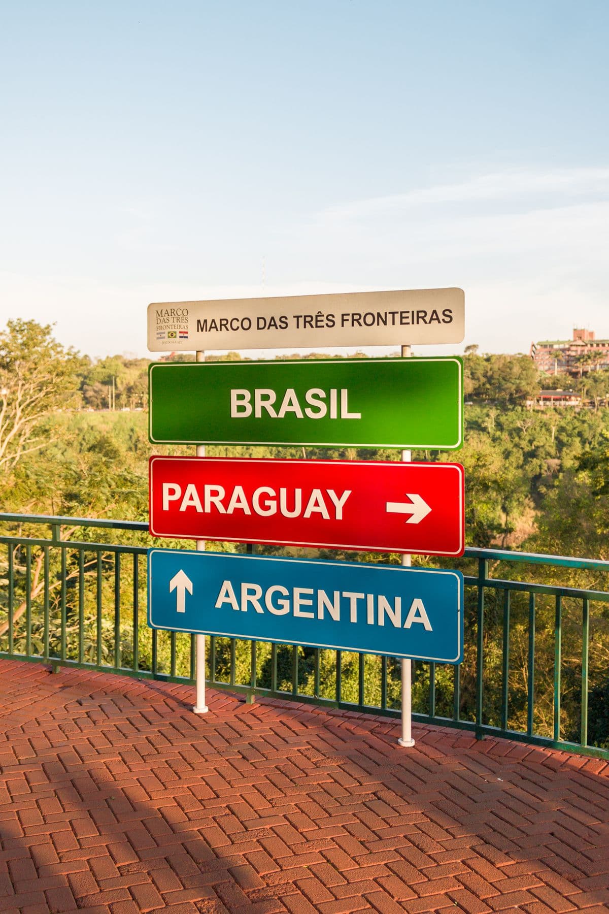Acesso à região da fronteira entre Foz do Iguaçu e Ciudad del Este